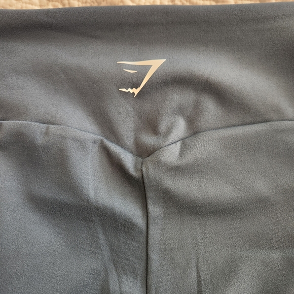 Gymshark 3/4 leggings - Picture 5 of 6